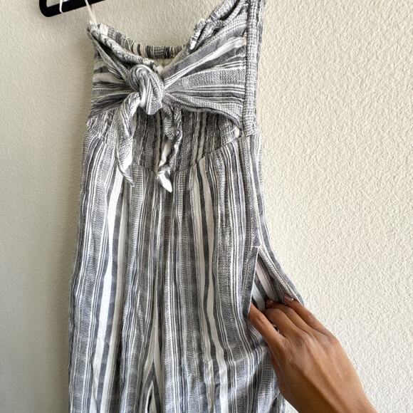 L*Space Riri Strapless Wide‑Leg Jumpsuit XS Gray White Stripe Smocked tie - Picture 5 of 15